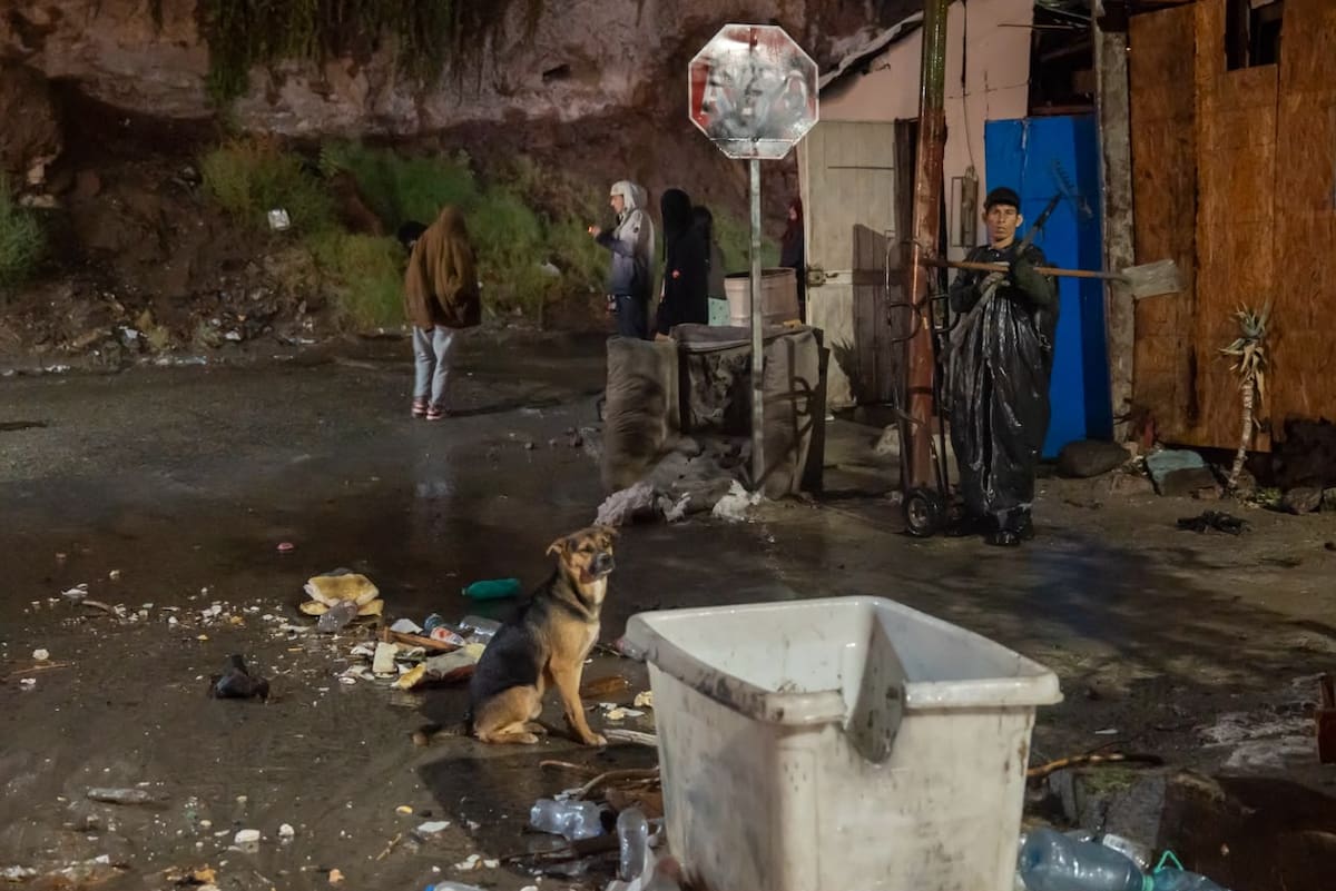 El desbordamiento del canal pluvial afectó la circulación y preocupó a residentes de Orozco y Florido Primera Sección. Foto: Border Zoom