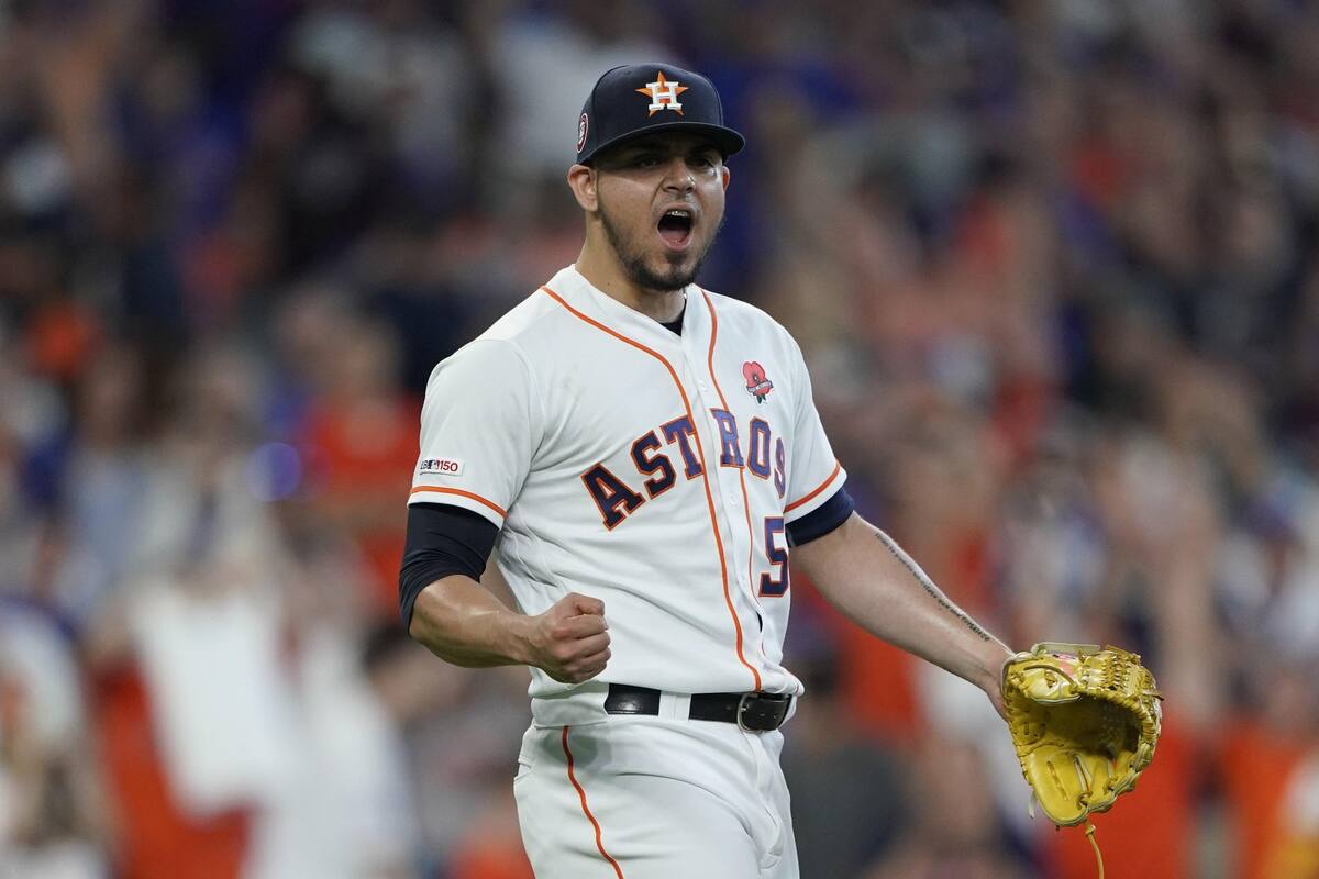 Roberto Osuna habría acordado jugar con Diablos Rojos en LMB