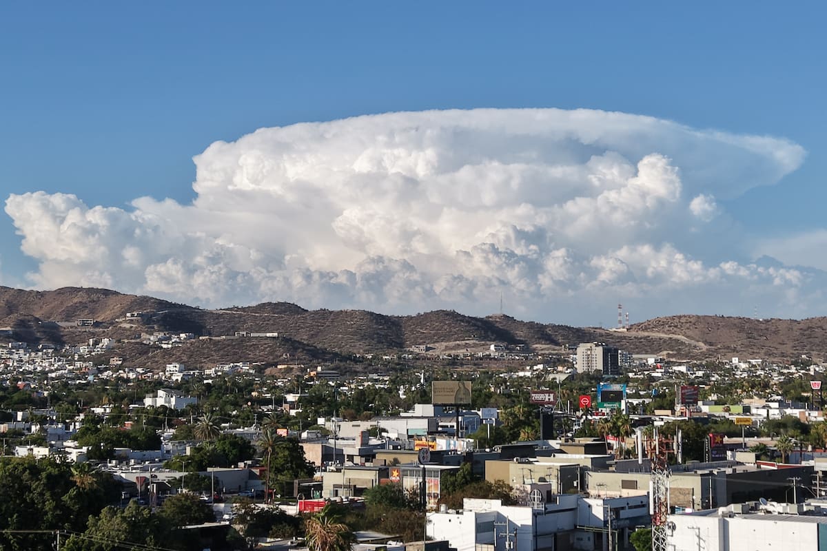 El monzón mantiene las tormentas y la onda tropical 27 reforzará las lluvias este fin de semana