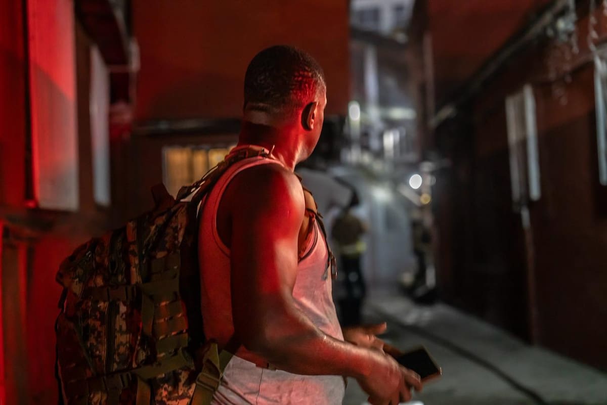 Un conato de incendio registrado la noche del lunes en una vecindad de la colonia Castillo generó la movilización de cuerpos de emergencia, sin que se reportaran personas lesionadas. Border Zoom