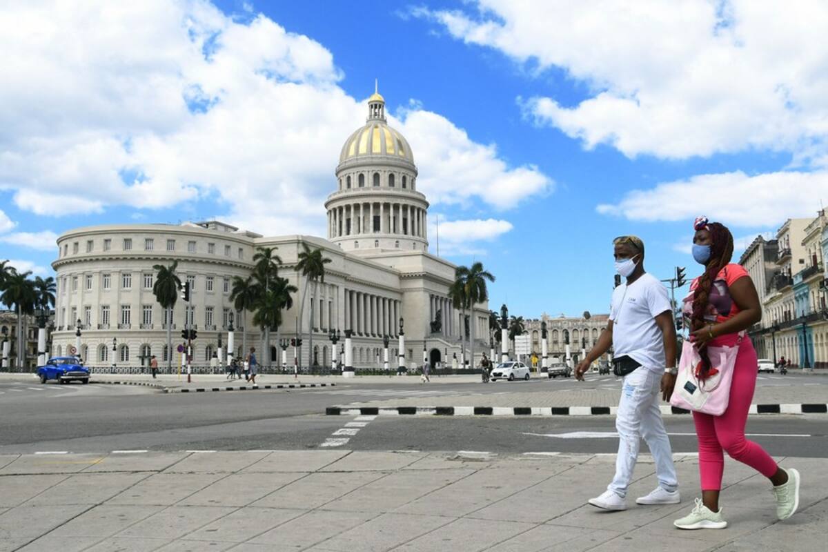 Cuba inicia última fase de ensayos de vacuna contra Covid-19