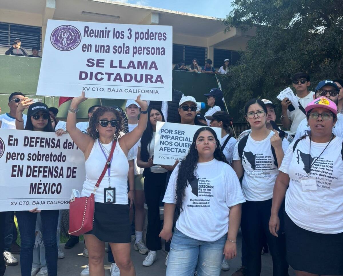 Trabajadores del Poder Judicial invitan a estudiantes a informarse sobre Reforma Judicial