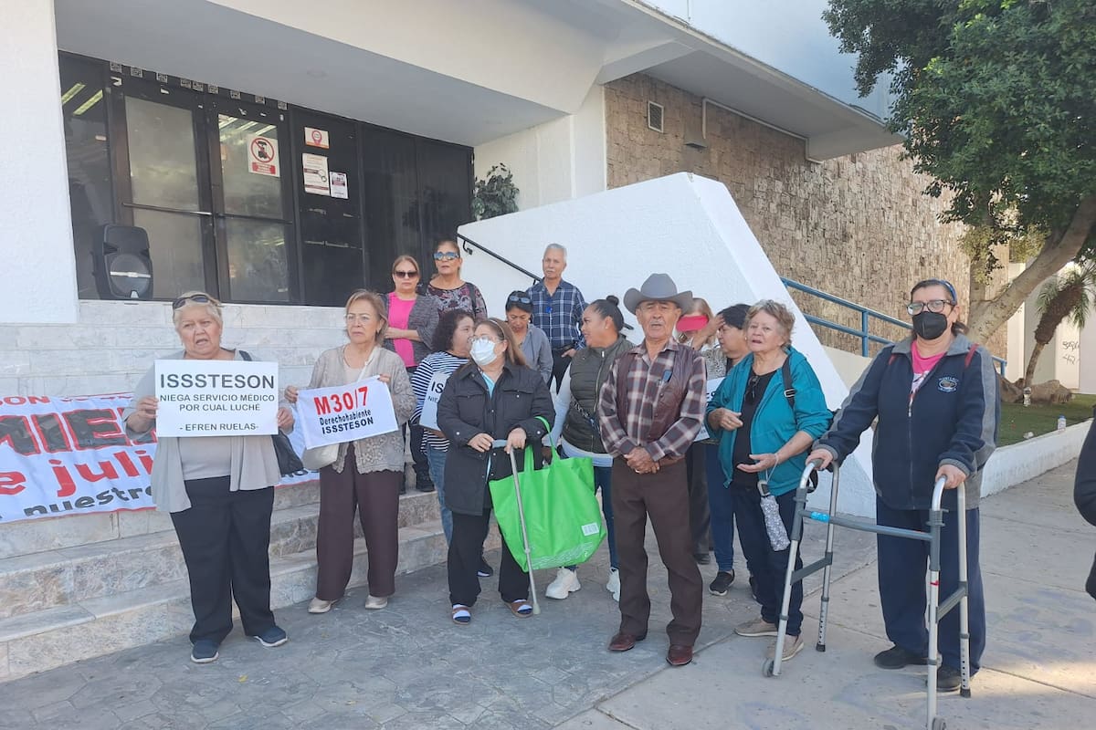 Movimiento 30 de Julio protesta por iniciativa pendiente desde 2024 que busca igualdad de género y mejoras en Isssteson