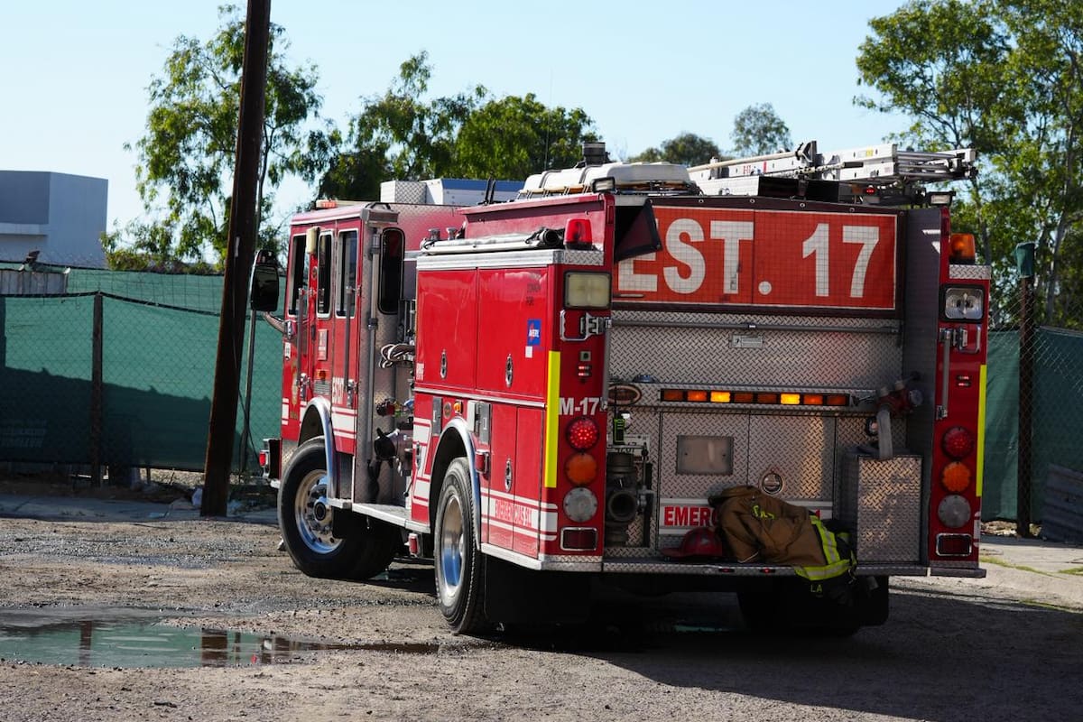 Incendio provoca evacuación en el IMSS en Monterrey y afortunadamente no deja lesionados