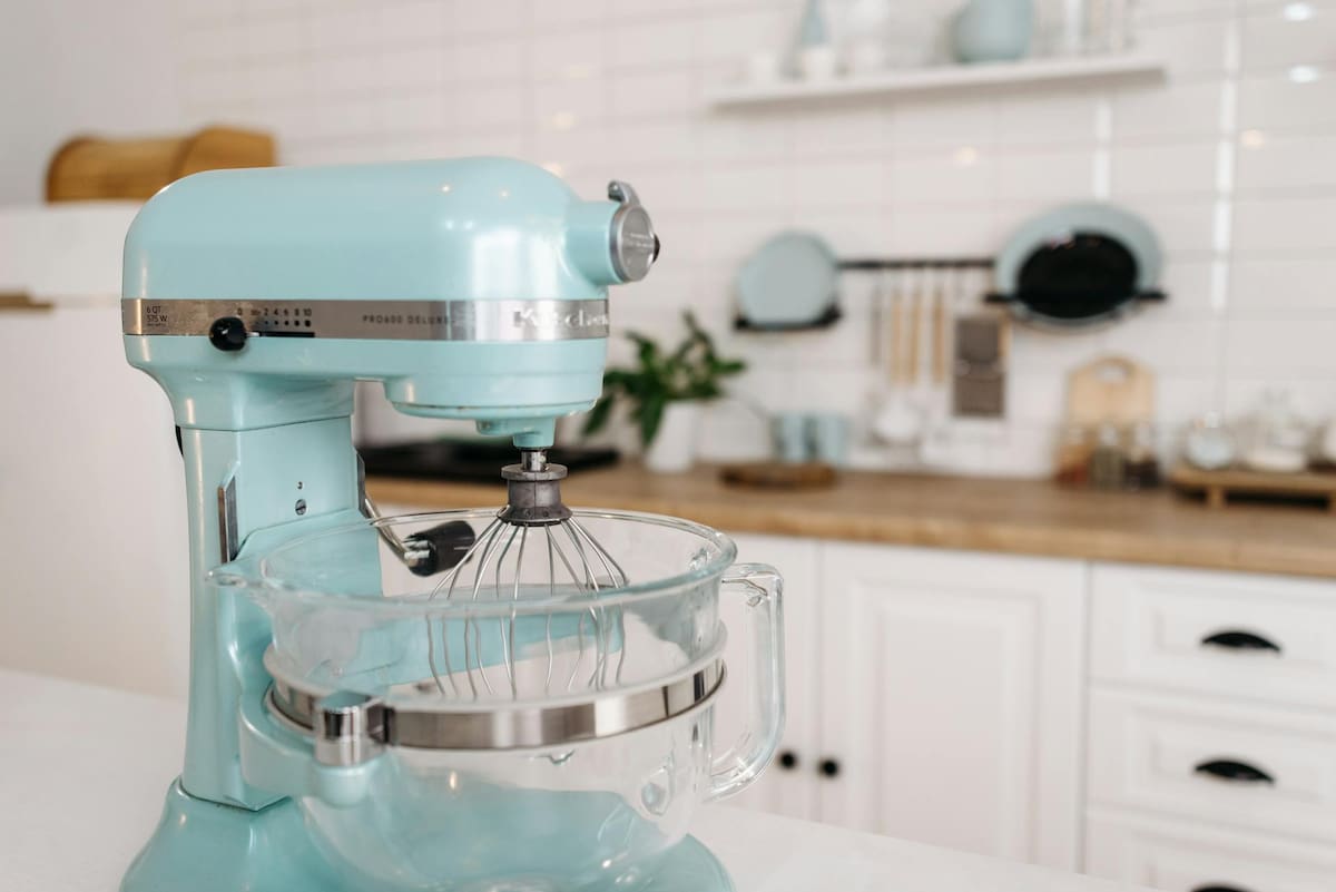 Los consumidores que hayan comprado productos Whirlpool o KitchenAid entre 2022 y 2024 y hayan recibido incumplimientos. | Foto: Pexels