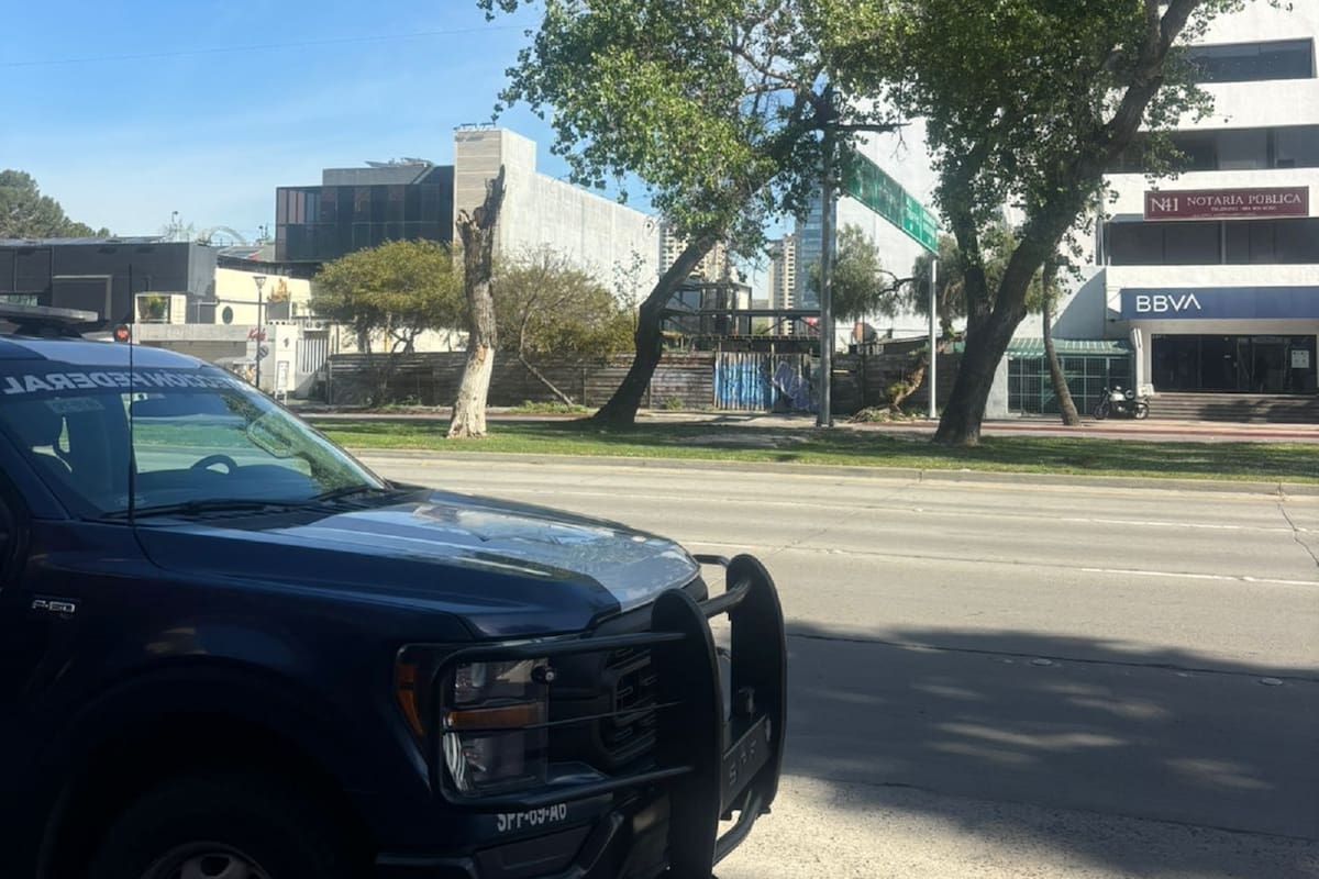 Poco tráfico y establecimientos cerrados en Zona Río tras hechos violentos del domingo en Tijuana