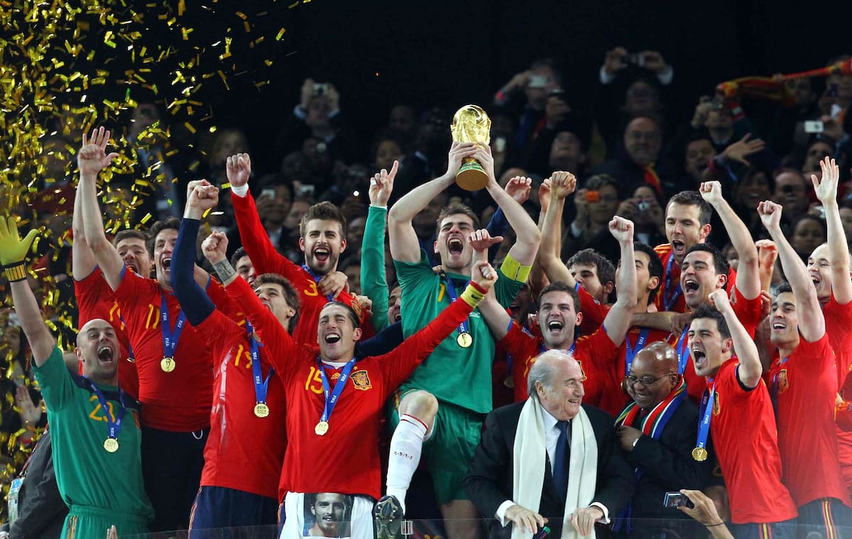 Iker Casillas y otros campeones del Mundial de 2010 acompañaron a la selección española antes de la semifinal frente a Francia. NOTIMEX/FOTO/JORGE ARCIGA/JAA/SPO/