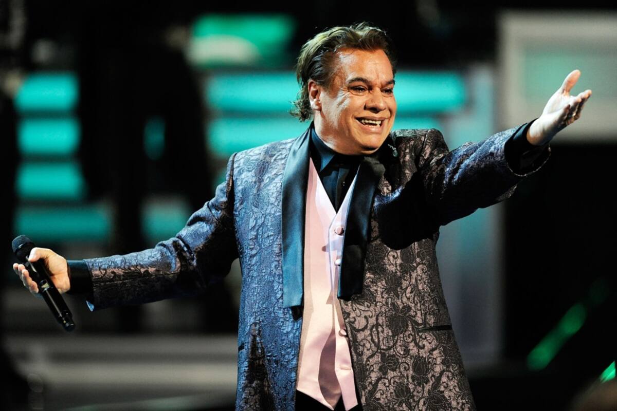 Lanzarán primer tema póstumo de Juan Gabriel junto a la Banda El Recodo