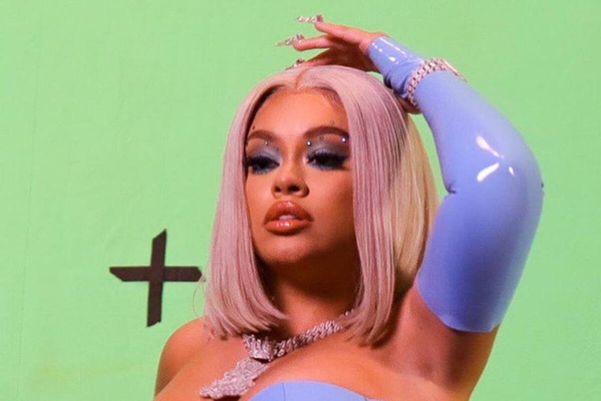Filtran foto íntima de Cardi B