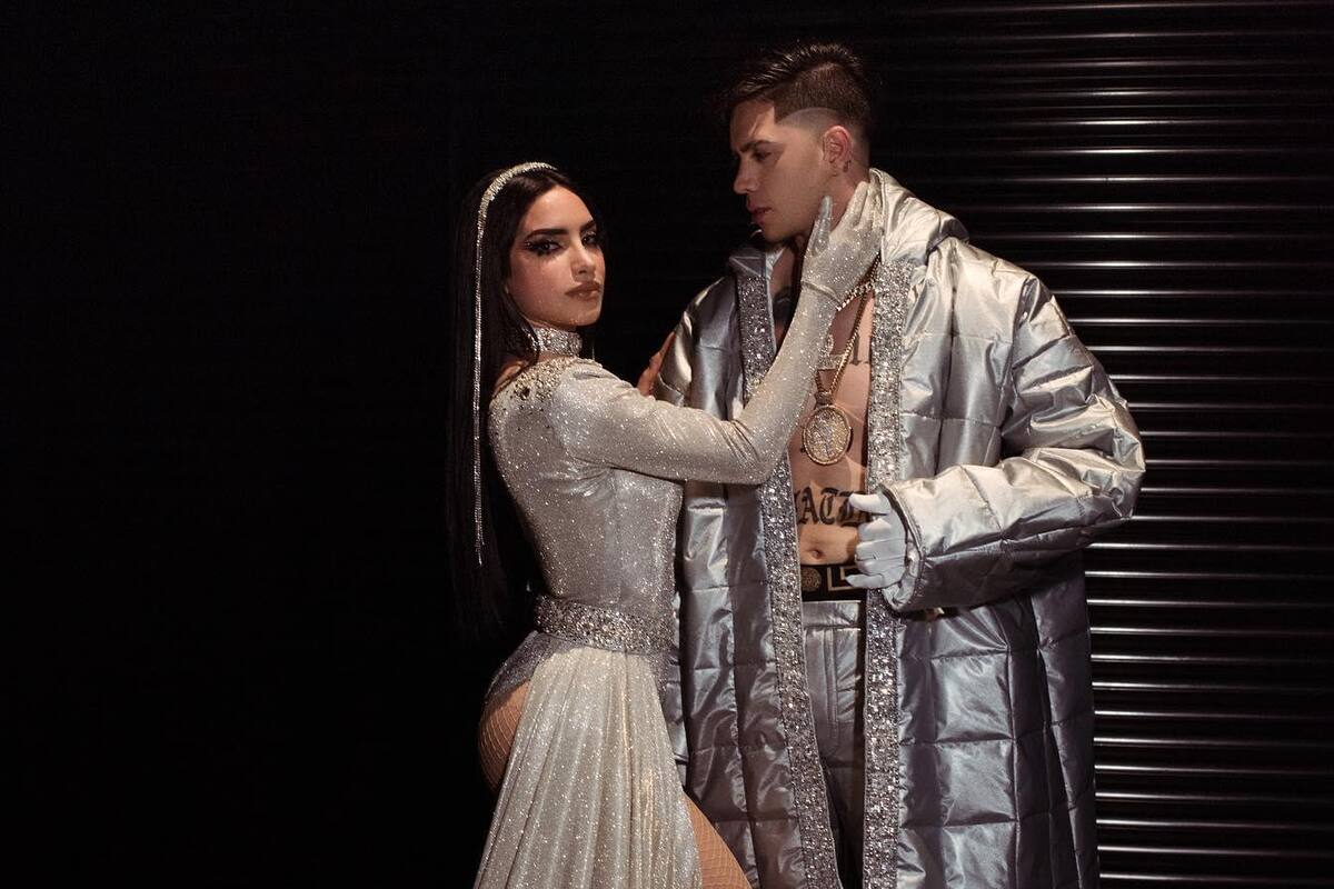 Kimberly Loiaza aparece en sensual fotografía a lado de Juan de Dios Pantoja