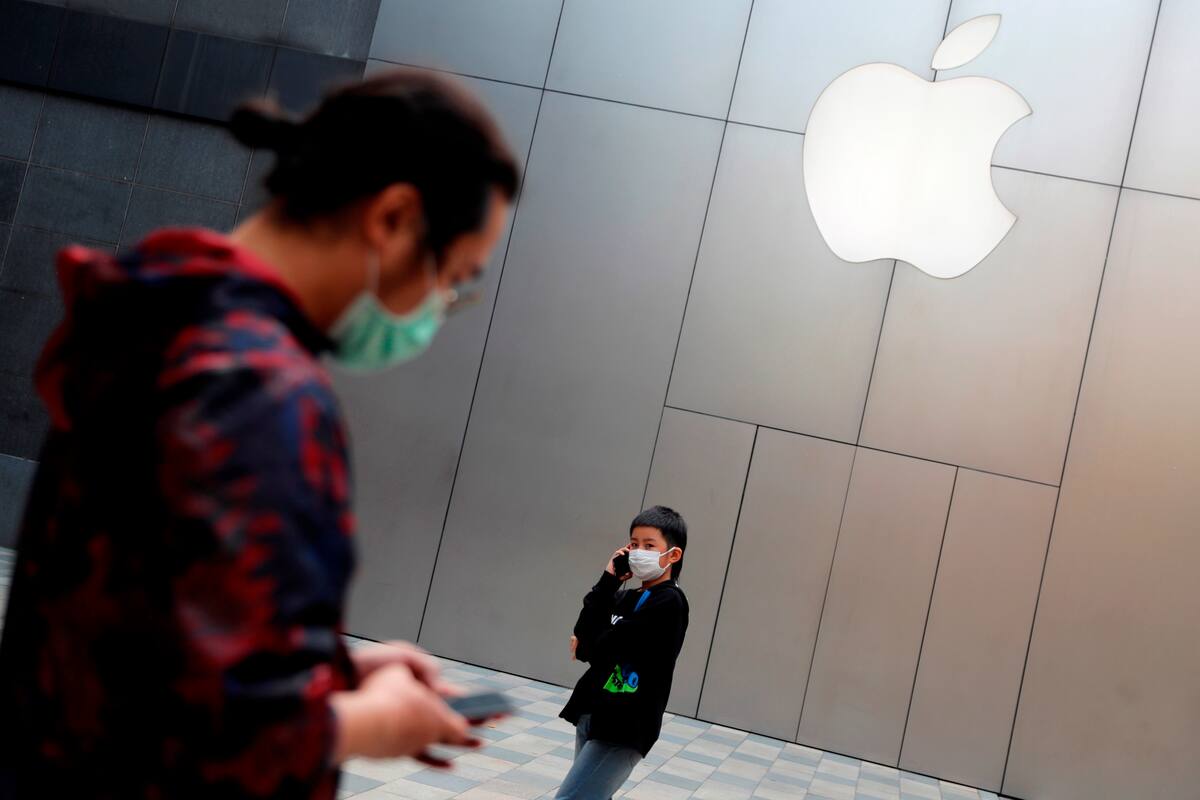 Apple y Google se alían para rastrear a personas que luchan contra el COVID-19