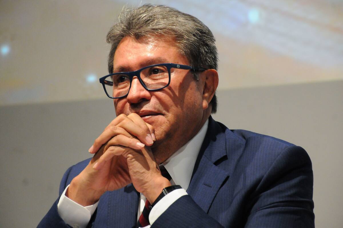 Monreal afirma que Morena debe evitar rupturas ante ataques de la oposición