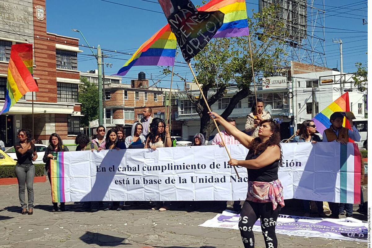 Edomex: Busca Morena y PRD reconocer matrimonio igualitario