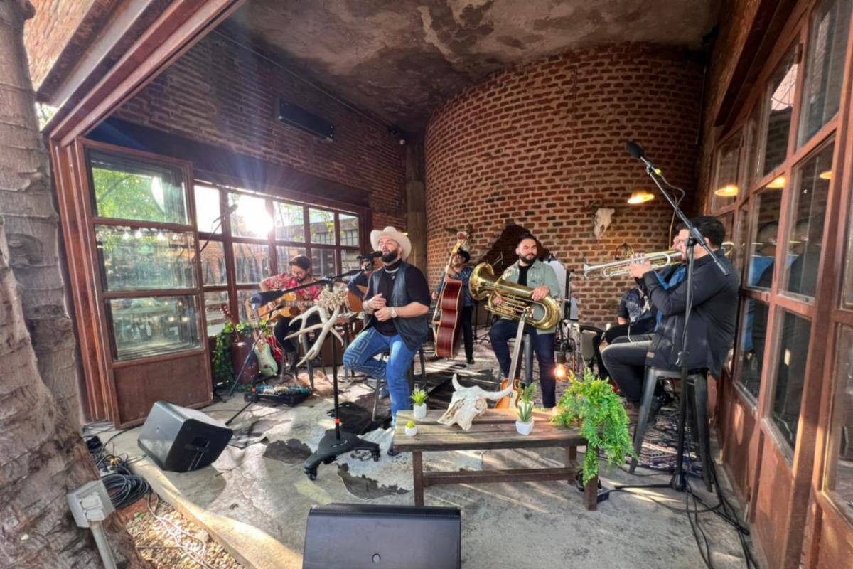 Carin León será parte del Tiny Desk Concert de NPR