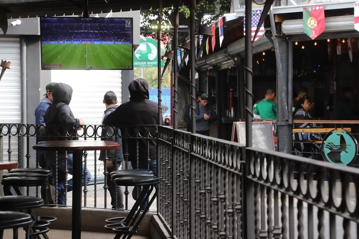 Aumenta ingresos ayuntamientos por horas extras en bares