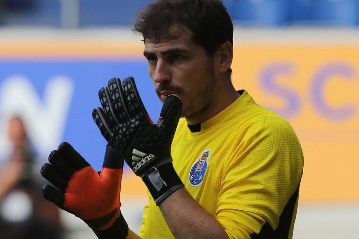Ingresan autoridades a casa de Iker Casillas para registrarla