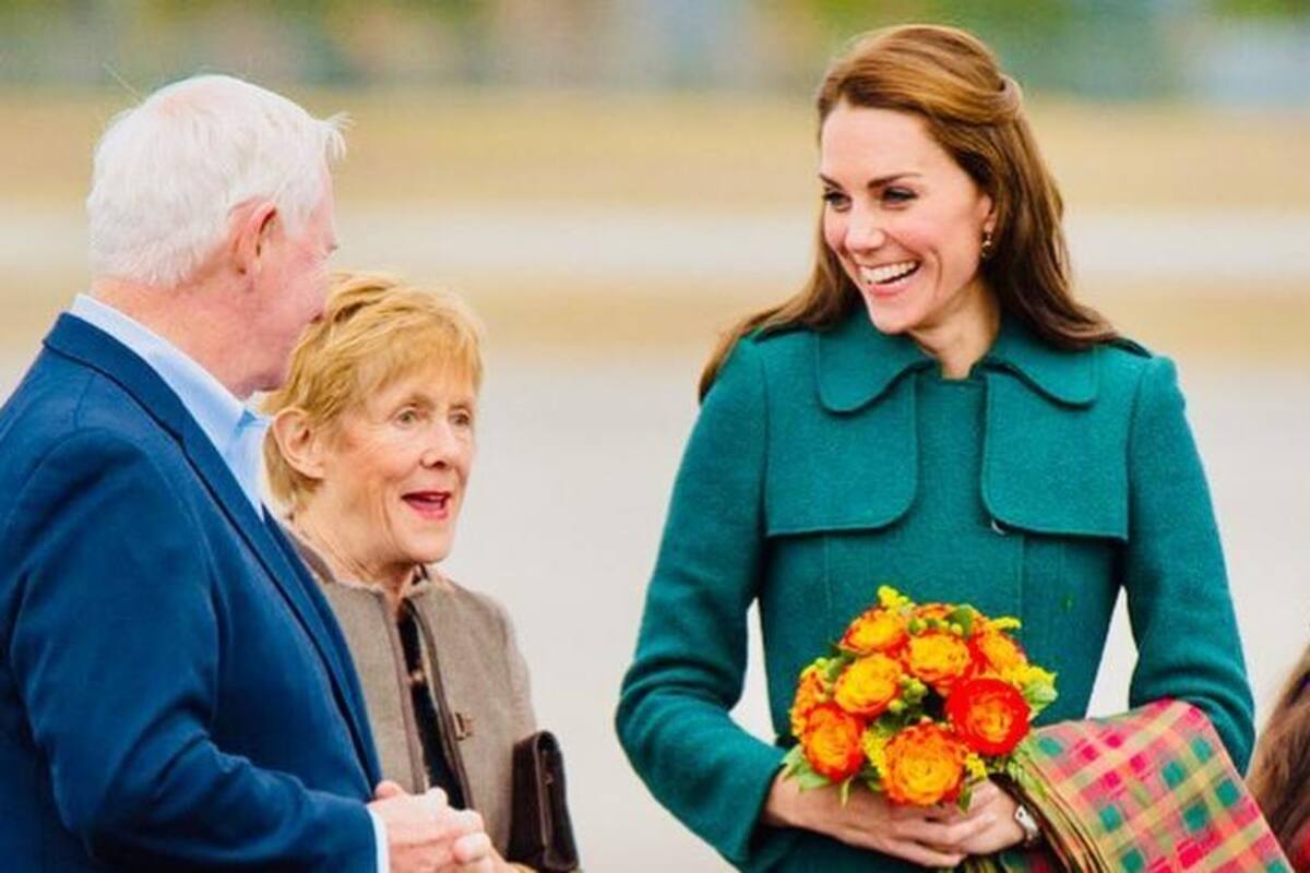 Kate Middleton es comparada con Lady Di al usar blazer verde de Zara