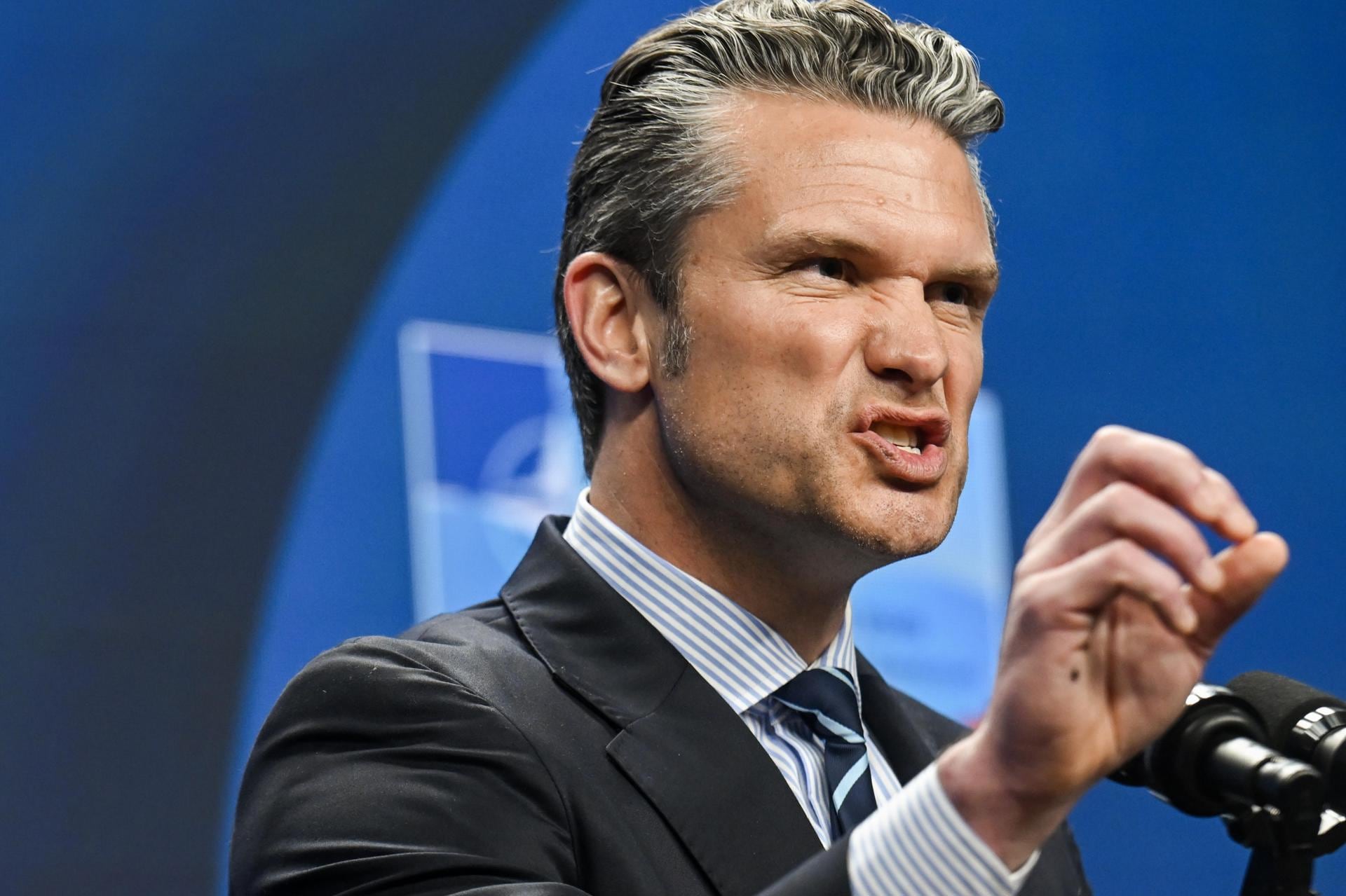 Pete Hegseth, Secretario de Defensa de EEUU, participa en la cumbre de la OTAN en La Haya, Países Bajos, el 25 de junio del 2025. | Crédito: EFE