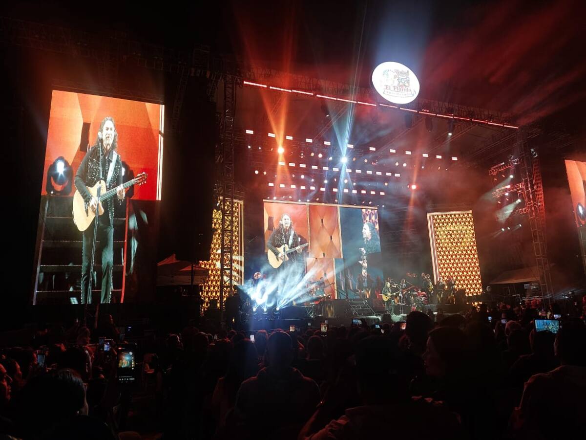 Se presenta esta noche en Tijuana como parte del festival que la empresa de abarrotes “El Florido”, trae para sus clientes en el Parque Morelos.