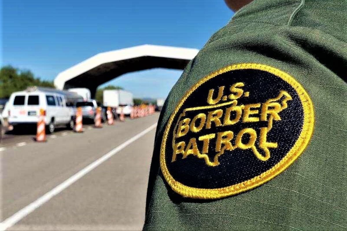 Decomisan 35 kilos de metanfetamina en punto de revisión de Arizona