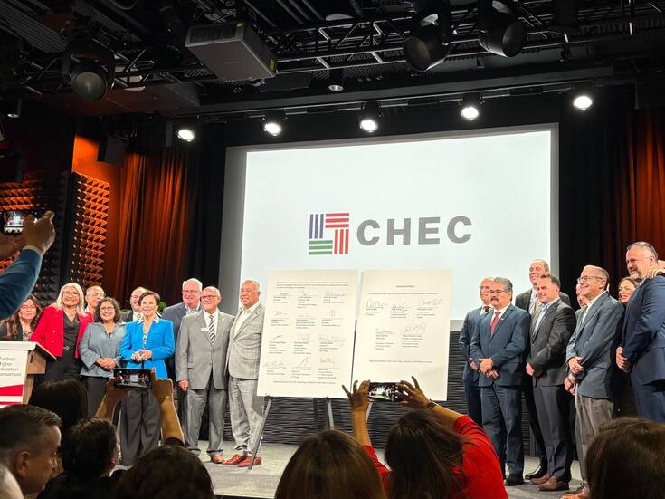 Presentan Consorcio de Educación Superior CaliBaja