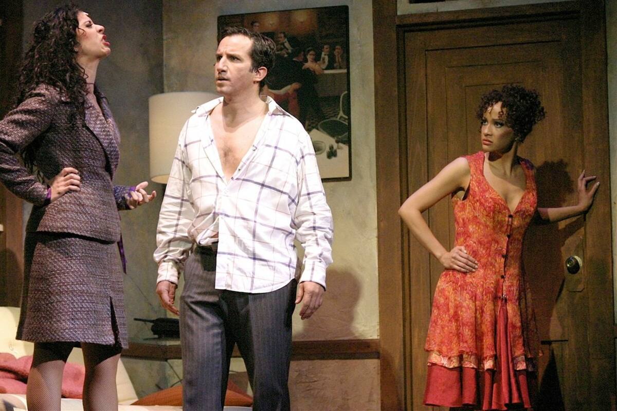 No sabemos si el teatro tiene futuro: Morris Gilbert