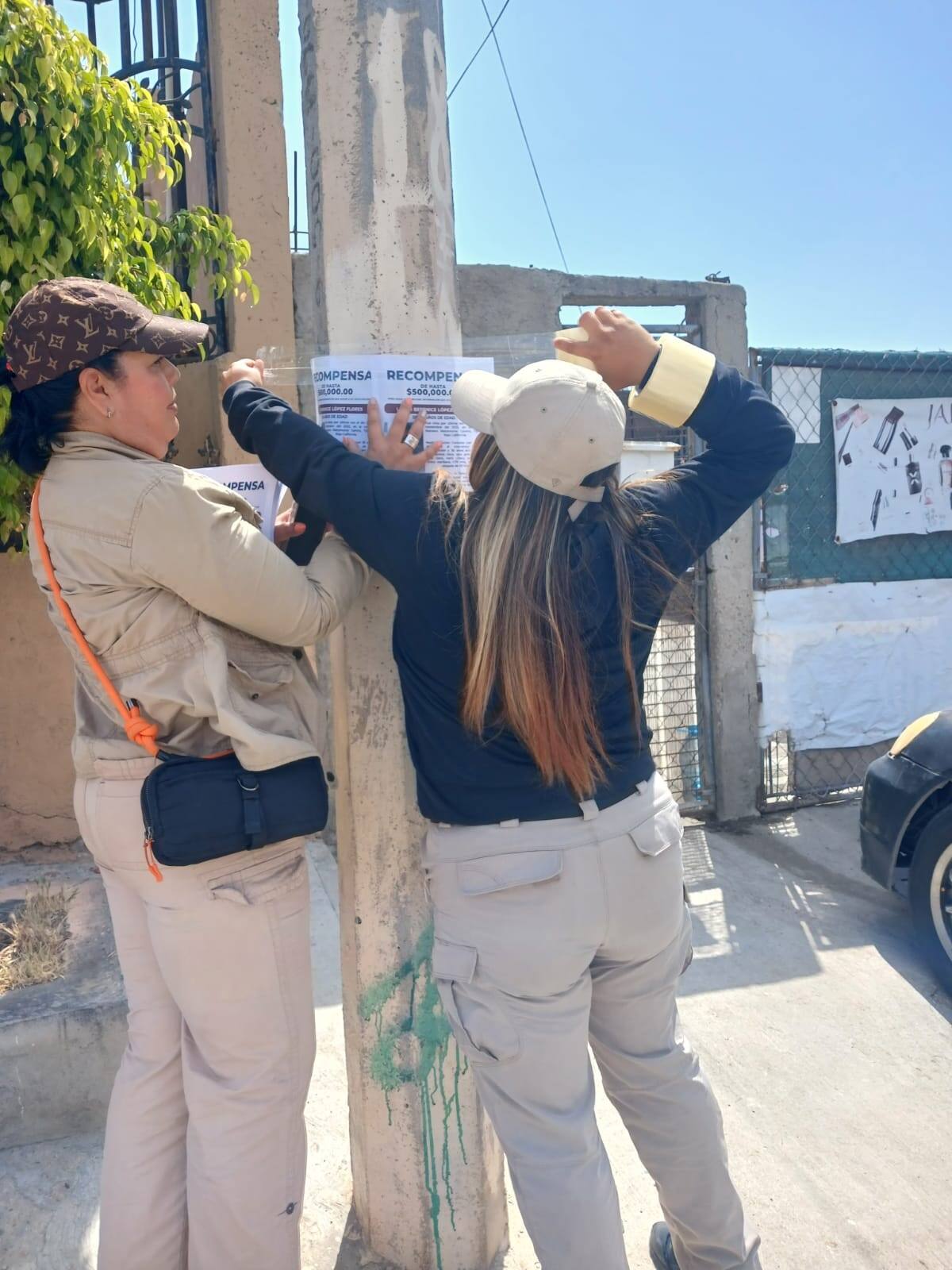 Se colocaron volantes en las calles.