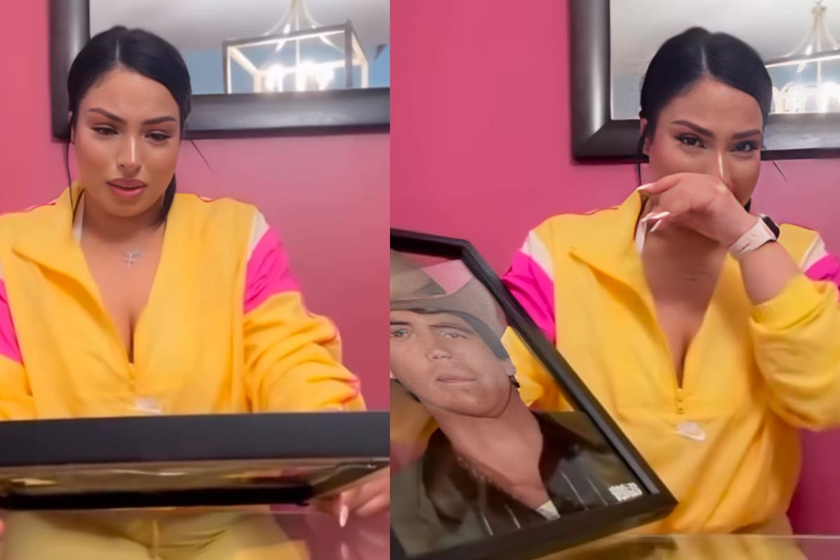 Hija de Chalino Sánchez rompe en llanto al recibir un retrato que hicieron en honor a su padre