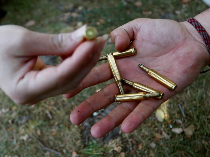 Estados Unidos implementará clases de seguridad con armas en escuelas públicas, niños desde los cinco años aprenderán qué hacer si encuentran un arma