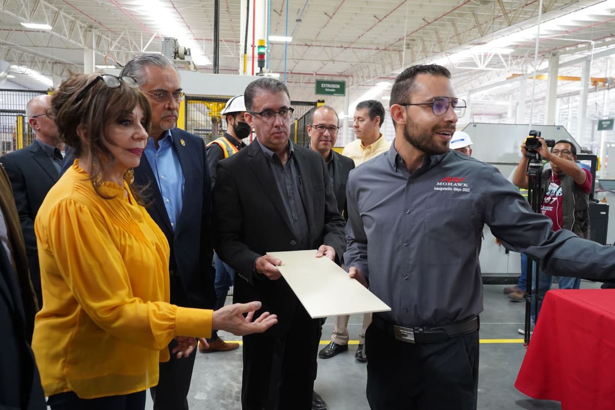 Inaugura Mohawk nueva planta en Mexicali con una inversión de 2 mil millones de pesos
