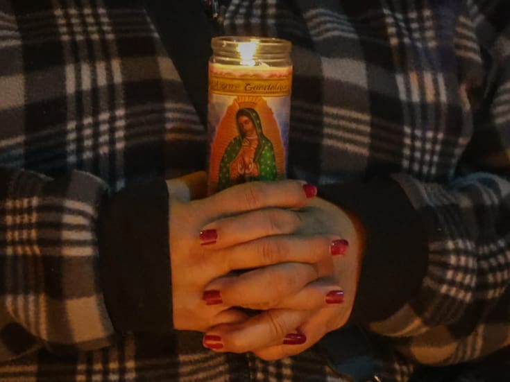 Ruegan a Virgen de Guadalupe por sus hijos