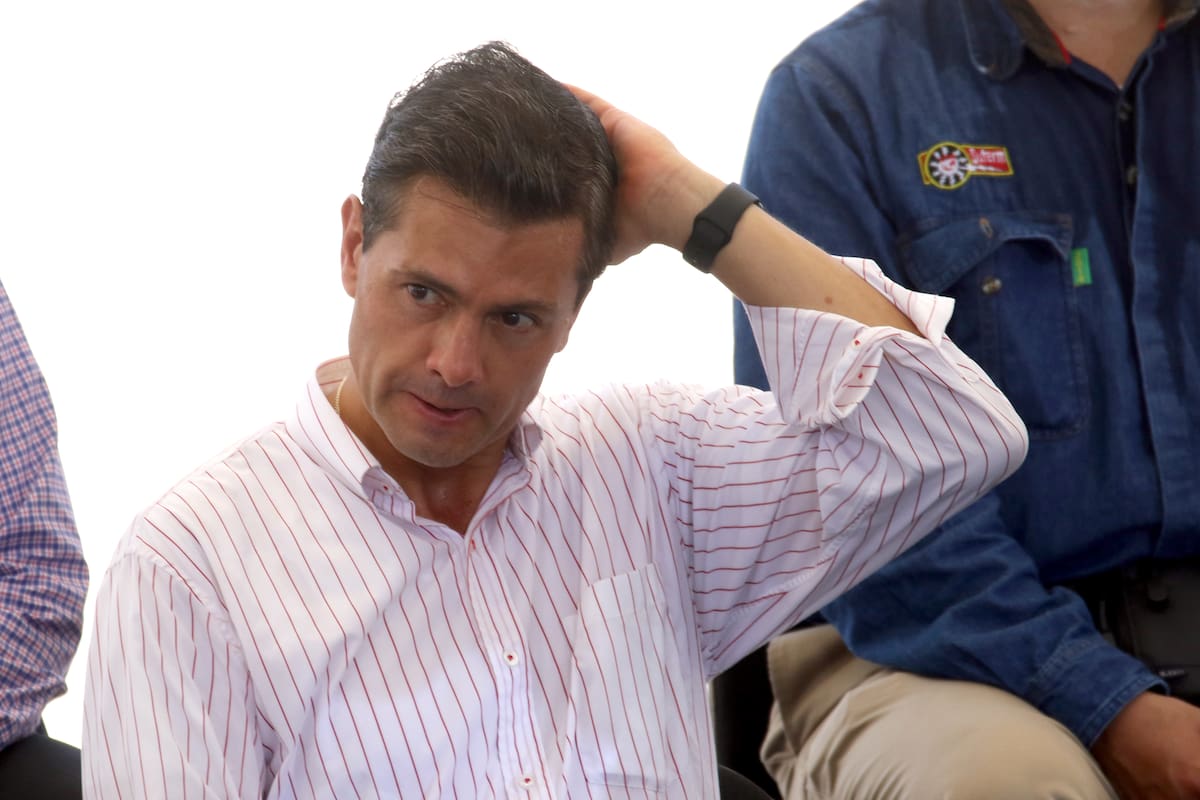 Revisan si Peña Nieto hizo transferencias a ligados a García Luna, revelan