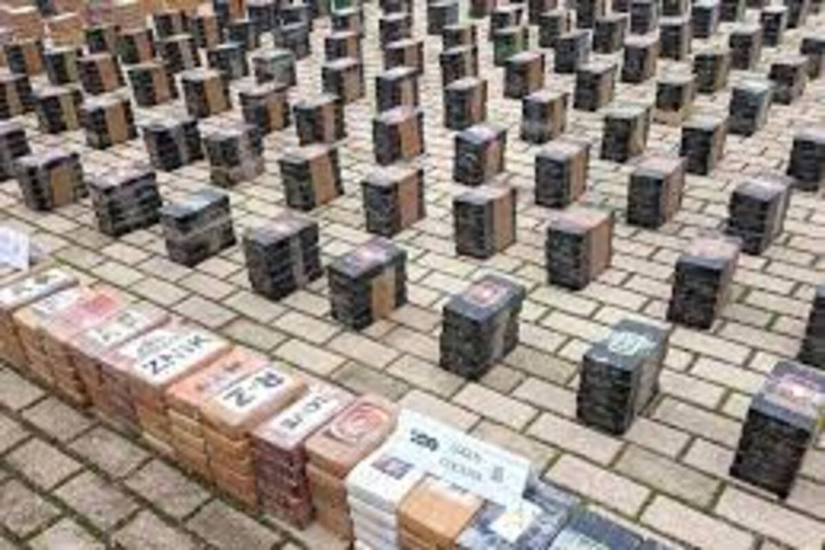 Decomisan más de media tonelada de droga en Ecuador