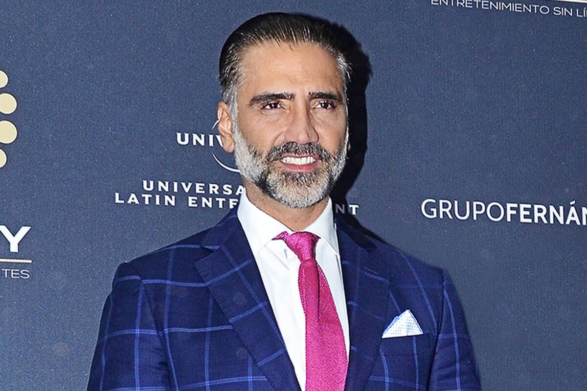 Alejandro Fernández no descarta tener un sexto hijo