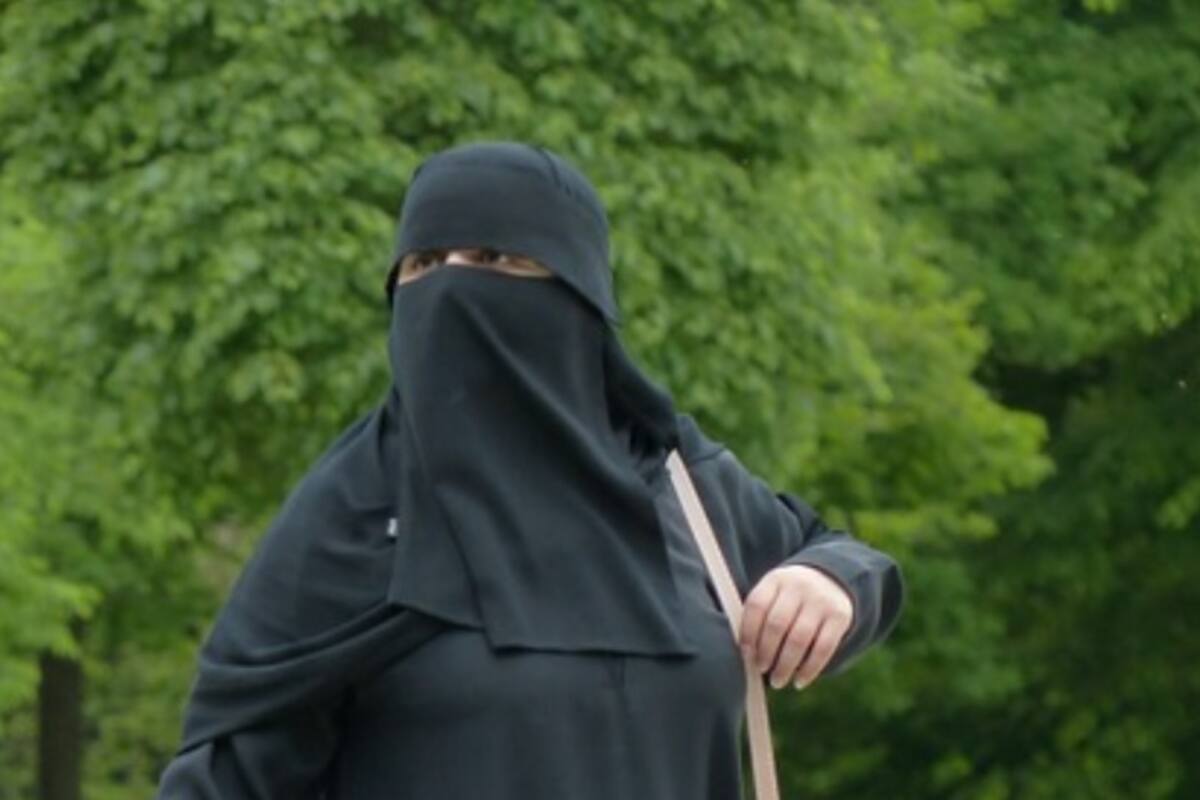 Alemania: Padre descubre que su hija huyó para unirse al ISIS