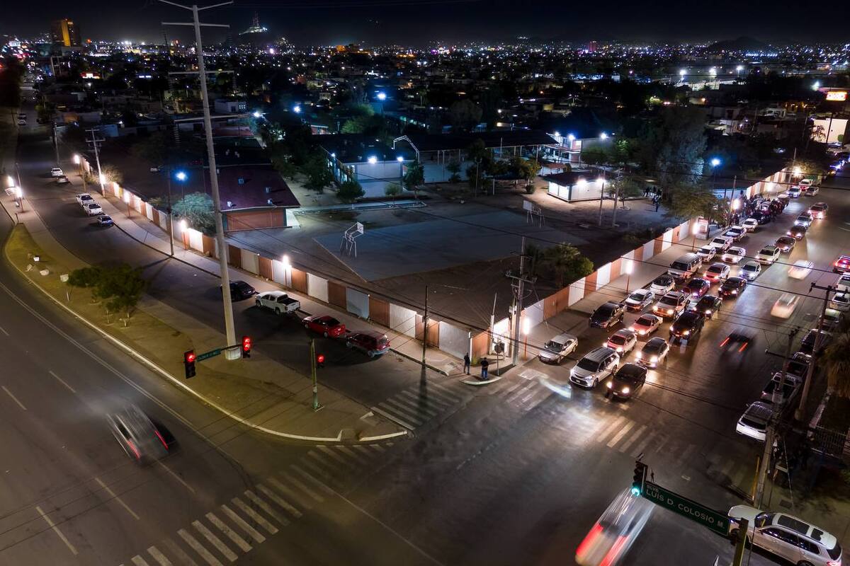 Inaugura Antonio Astiazarán corredor Camina Segura en Las Quintas