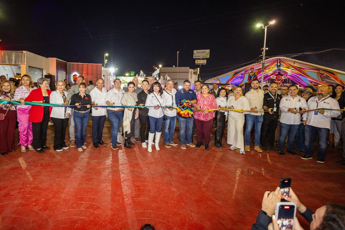 Gran arranque de la Fiesta del Sol con nuevos pabellones y alta participación ciudadana
