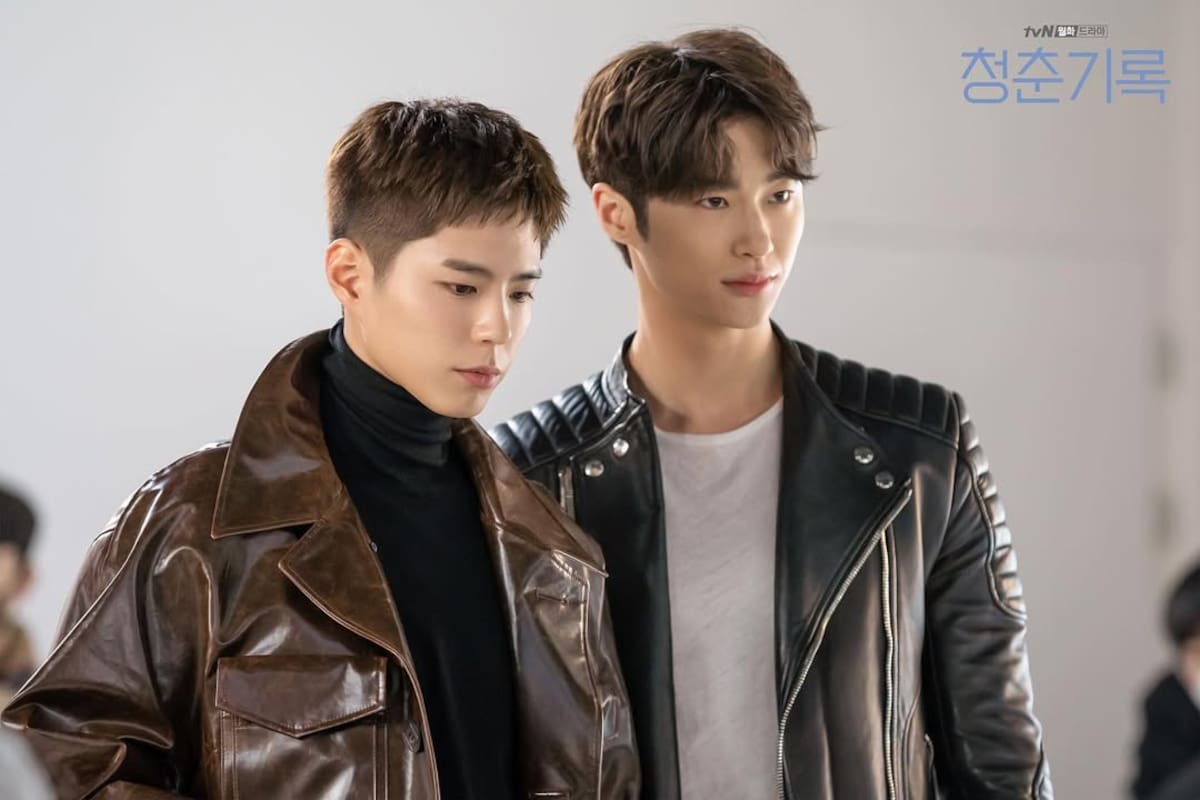 Byeon Woo-seok comparte pantalla con Park Bo-gum, "Genios faciales, genios pictóricos". | Foto: Record of youth en Instagram.