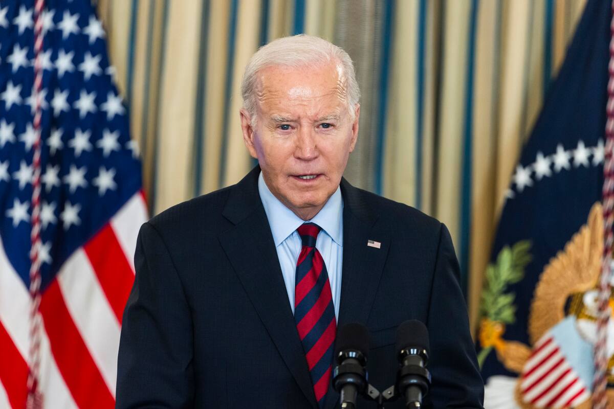 Biden alerta que Trump busca socavar la democracia en Estados Unidos