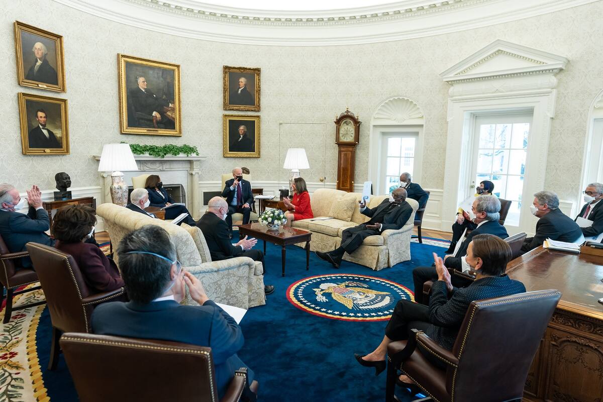 "Es hora de destinar más dinero a la economía" afirmó Biden ante reporte de empleos