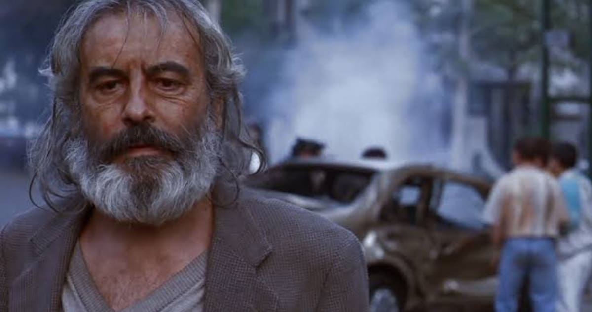 Emilio Echevarría, reconocido actor mexicano, en una de sus destacadas interpretaciones cinematográficas.