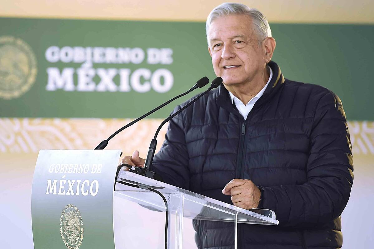 Vamos saliendo del hoyo de la crisis económica causada por Covid: AMLO