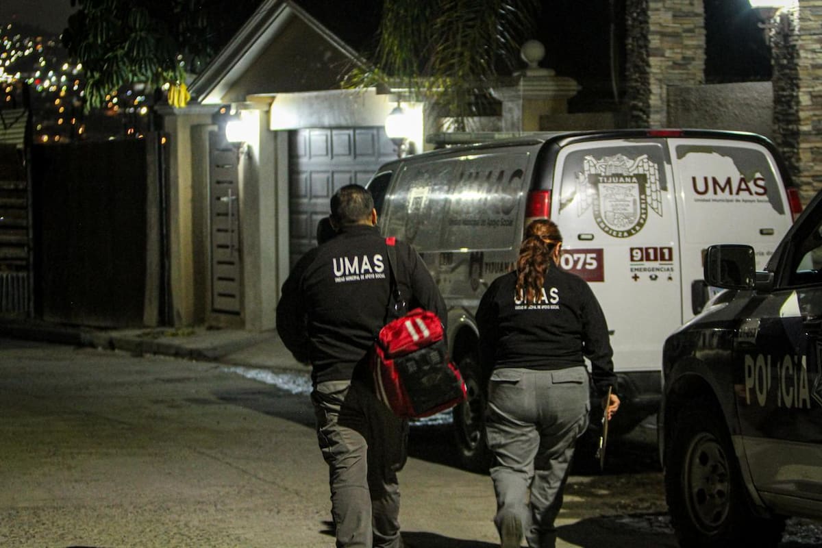 Durante un operativo, policías municipales detuvieron a Raúl “N” y Andrés de Jesús “N”, señalados por testigos como los presuntos agresores. Foto: Border Zoom