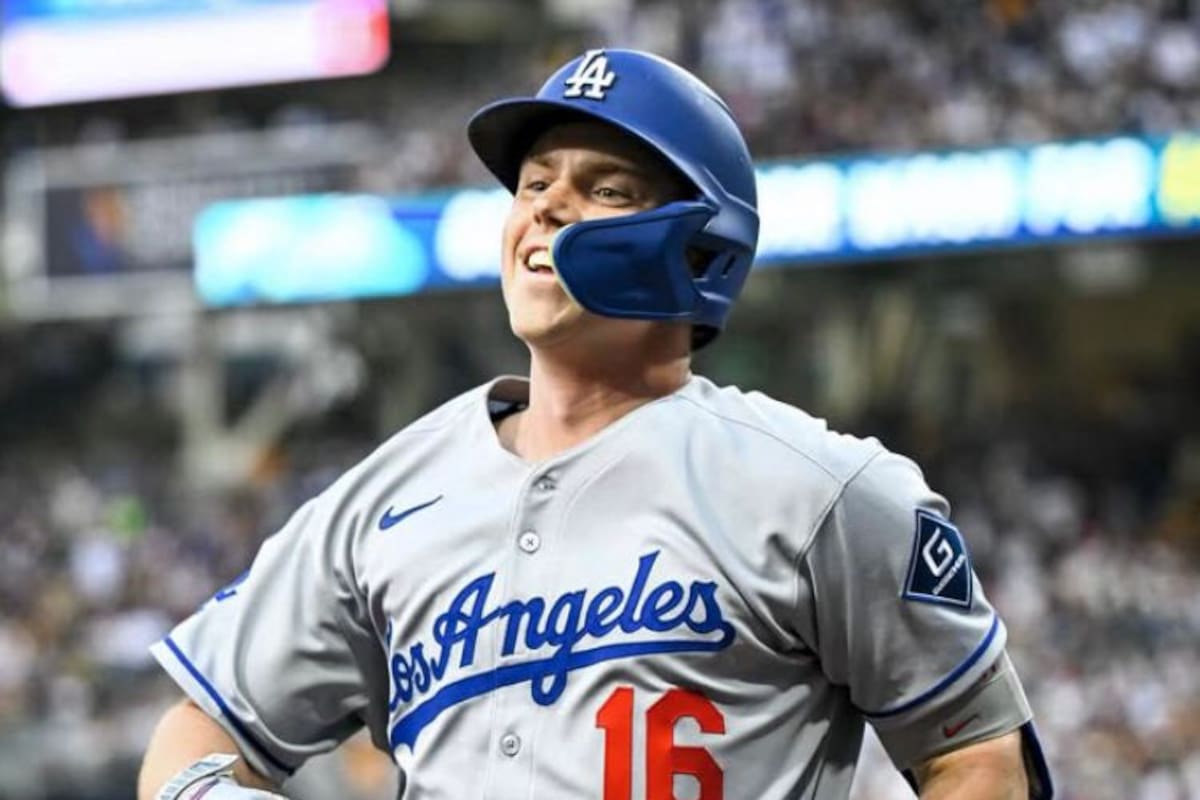 Dodgers abre con victoria en Petco Park