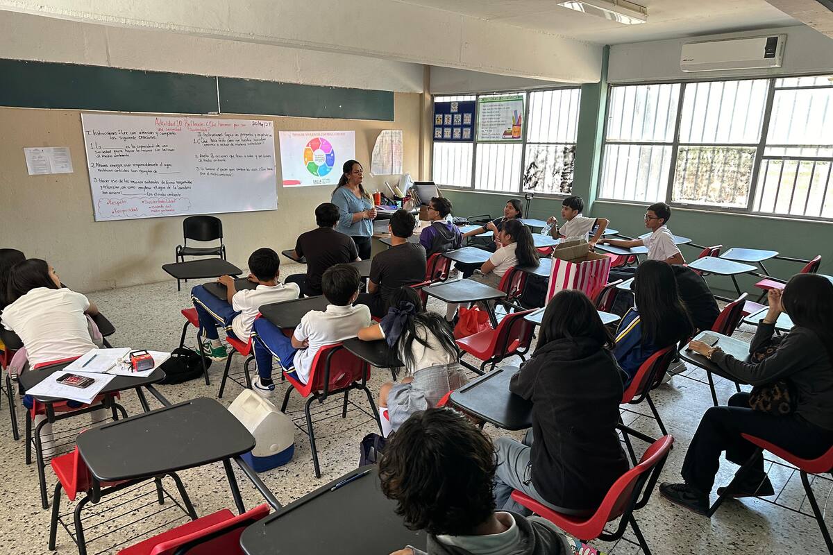 Vuelven a las aulas miles de alumnos de Sonora ¿Cómo fue el primer día?