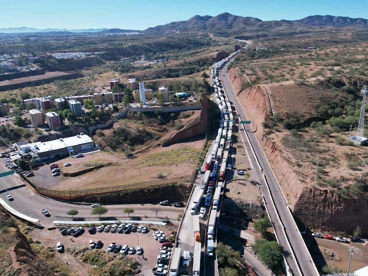 Productores levantarán bloqueo en Nogales por festivo en EU, pero advierten más presión