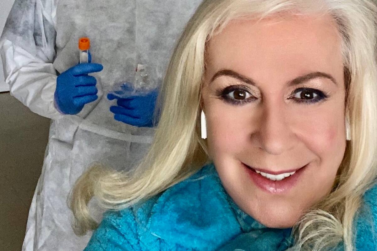 Laura Zapata denuncia amenazas de un acosador anónimo, tras clausurarse el asilo en el que estaba su abuelita