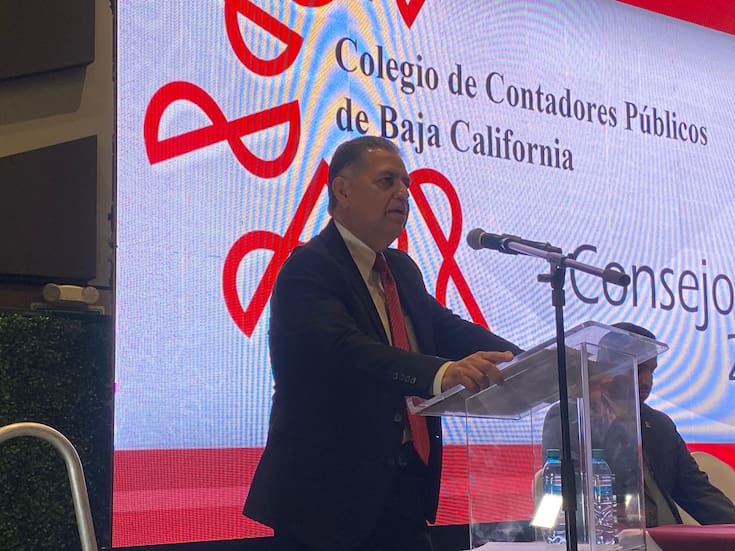 Renuevan contadores dirigencia