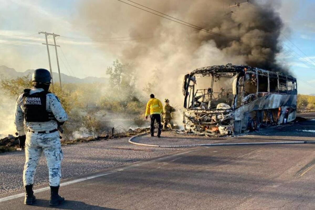 Buscan responsables de incendio de camiones en Empalme