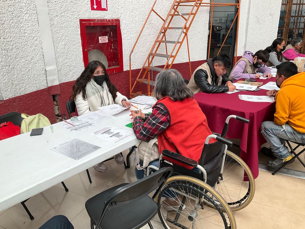 Según la información oficial, el último día de registro podrán inscribirse todas las personas, sin importar la inicial de su primer apellido. | Foto: Programas para el Bienestar